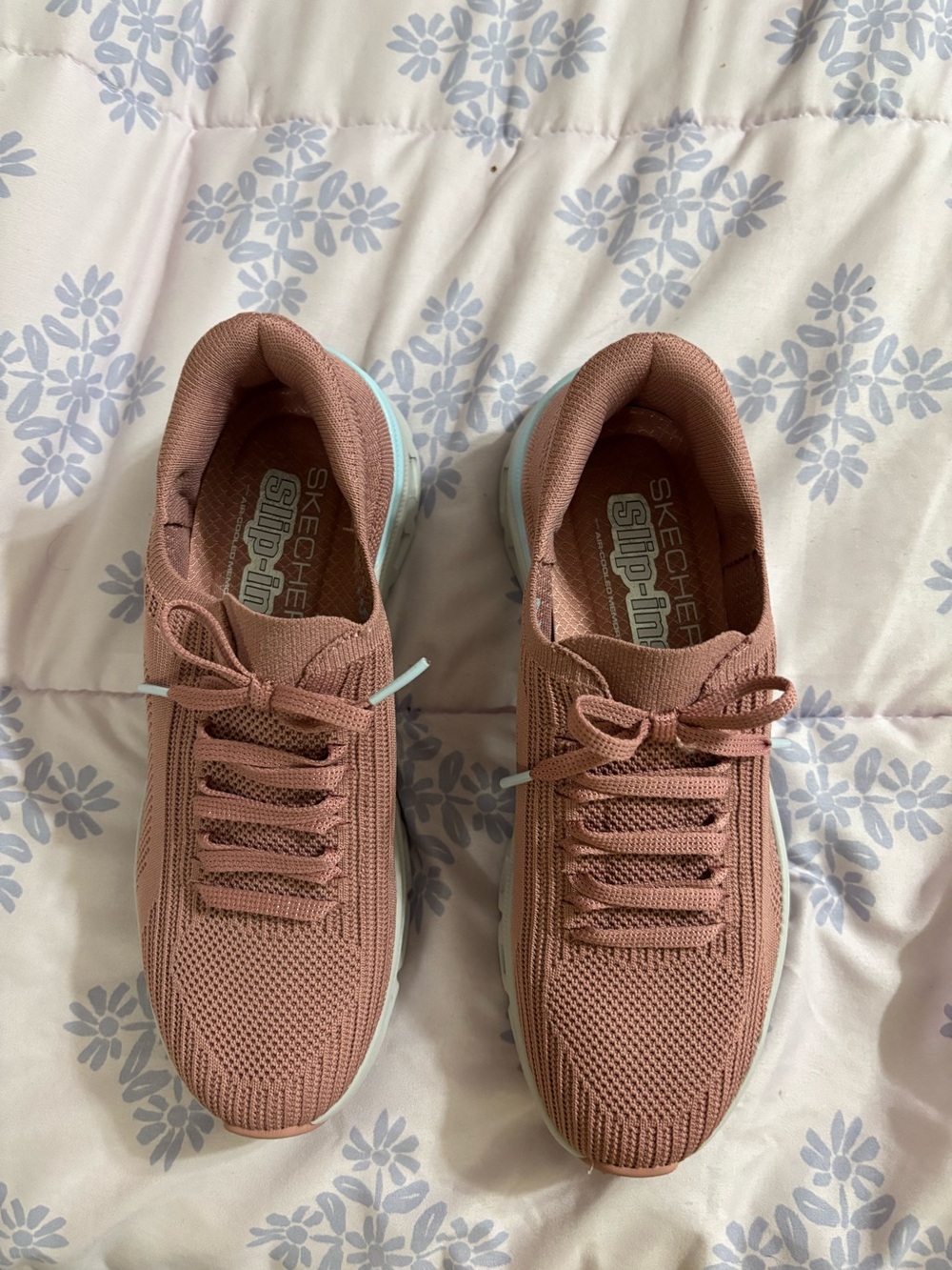 Skechers Women's Dusty Rose Knit Slip-On Sneakers with White Sole